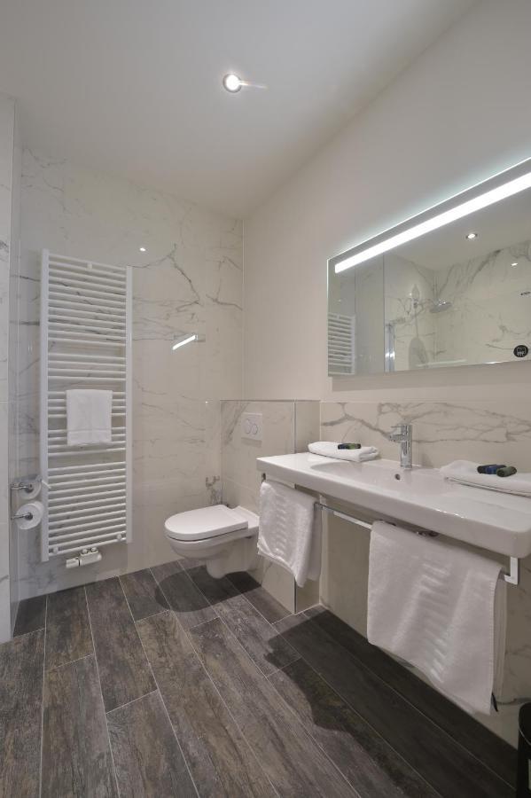 Deluxe Double Room Balcony