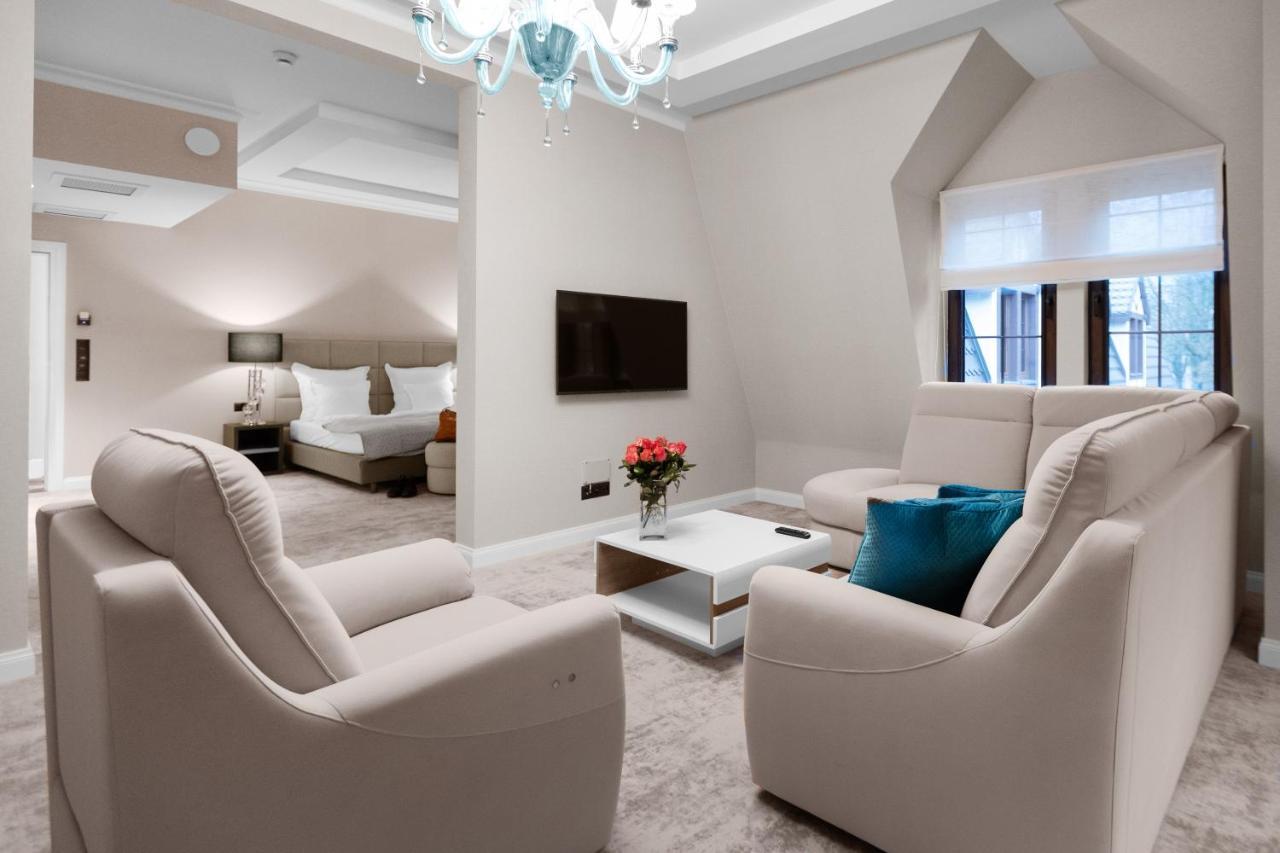 Royal Apartment