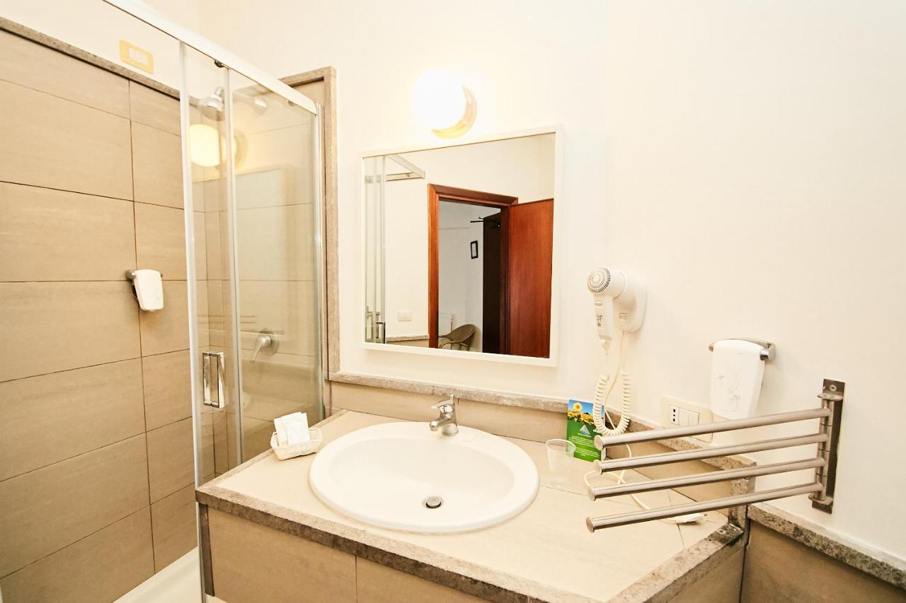 Superior Double or Twin Room,973725385:JPEG