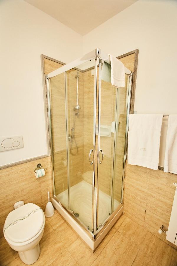 Double or Twin Room,973727173:JPEG