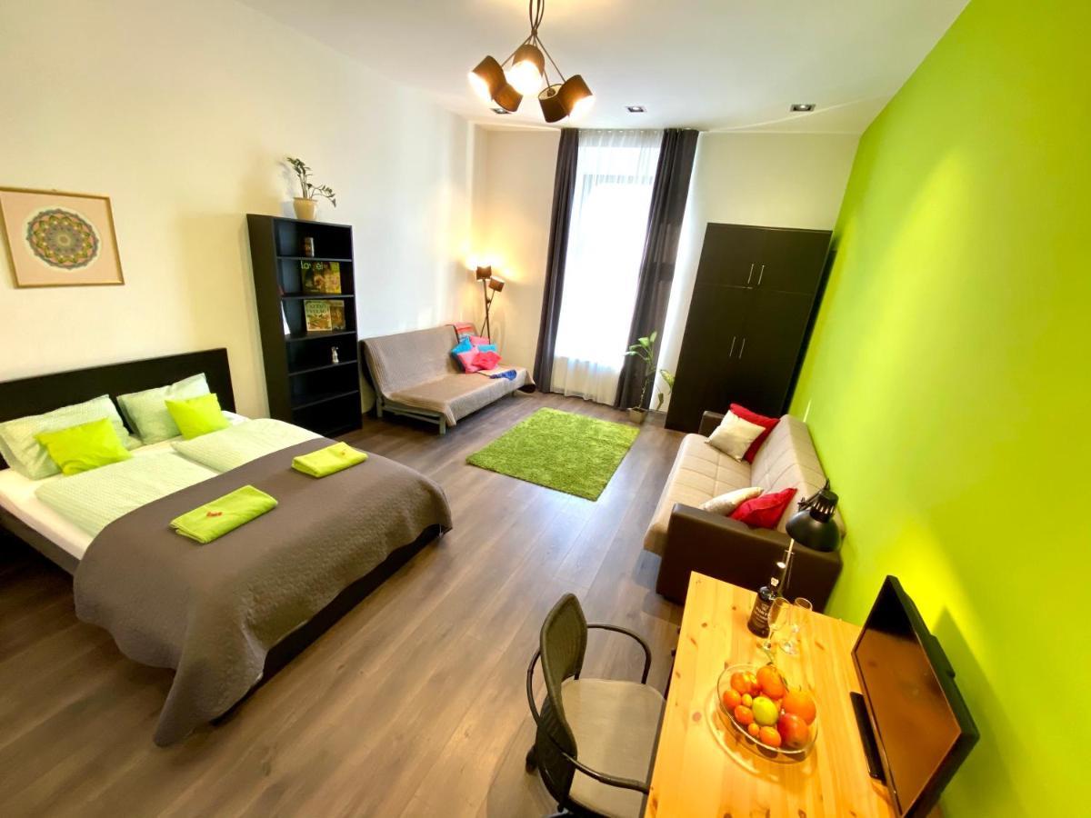 Superior Apartment