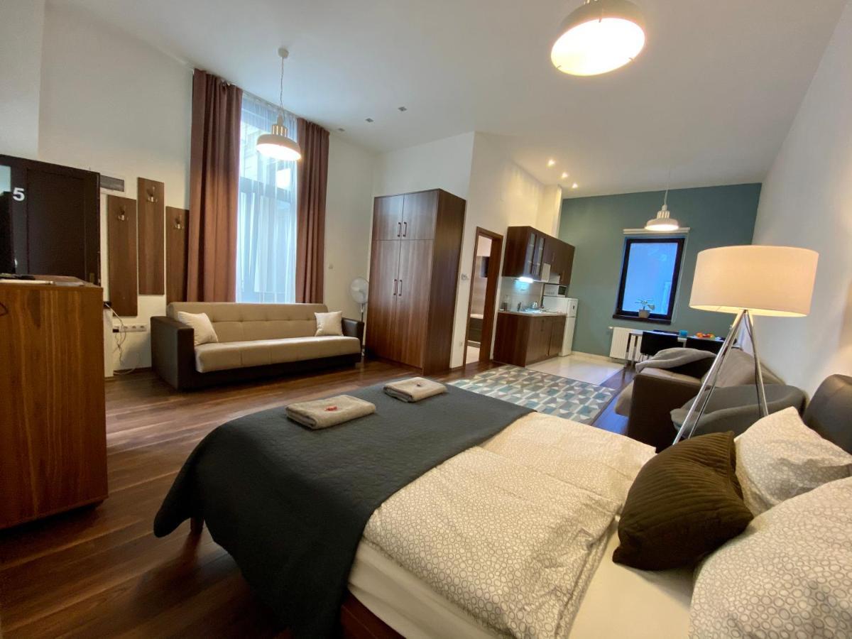 Standard Apartment