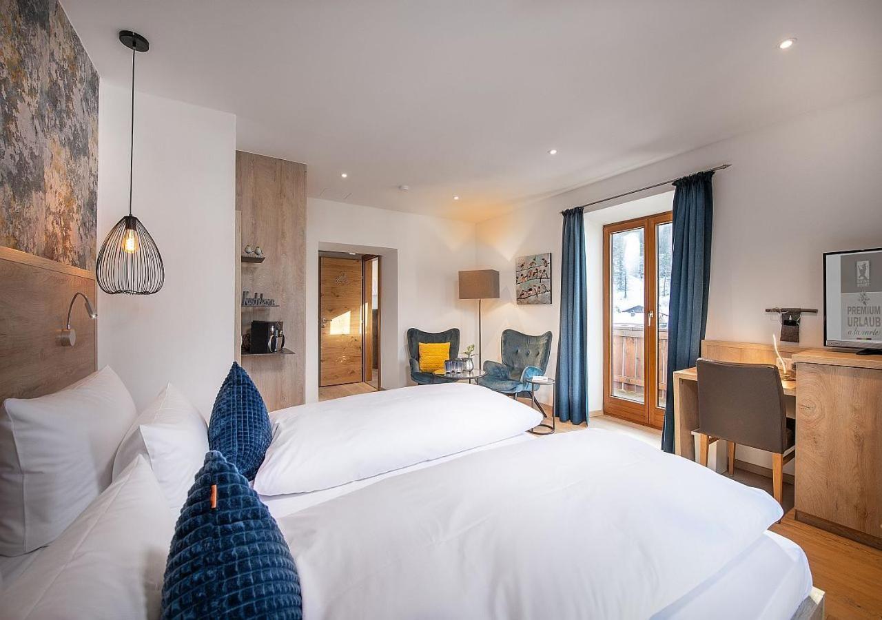 Superior Double Room Mountain View