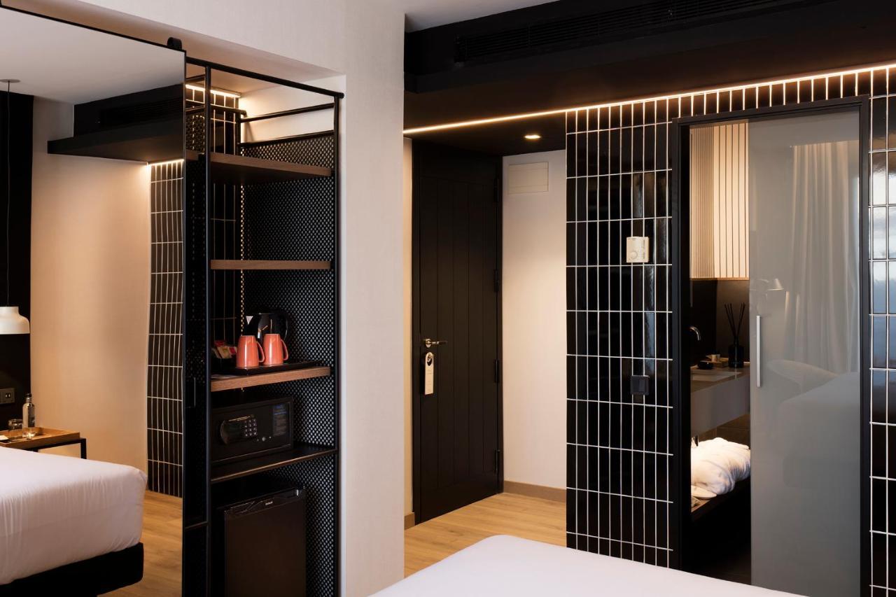 Double or Twin Room,974888821:JPEG