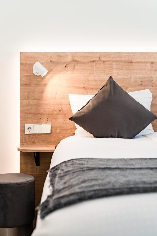 Double Room Category M