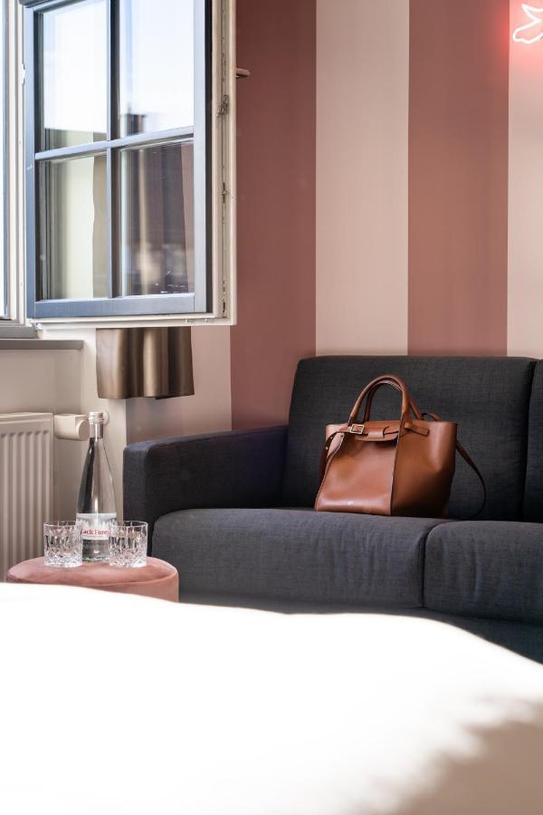 Double Room Category XL