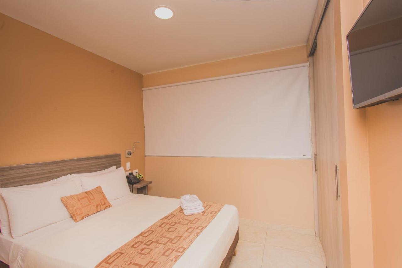Double Room,976556917:JPEG
