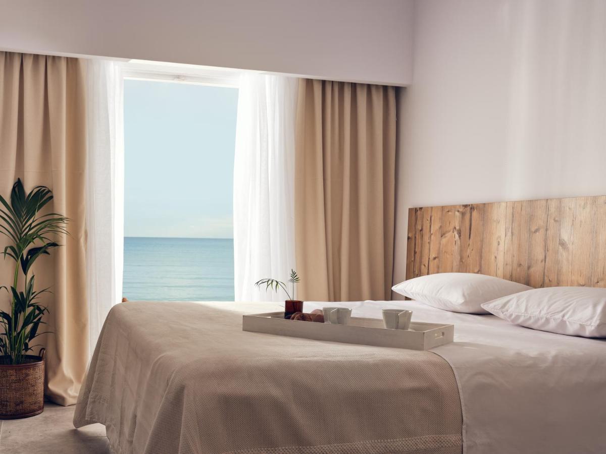 Deluxe Triple Room Sea View,1068013459:JPEG