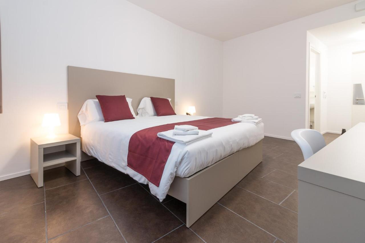 Double or Twin Room Disability Access