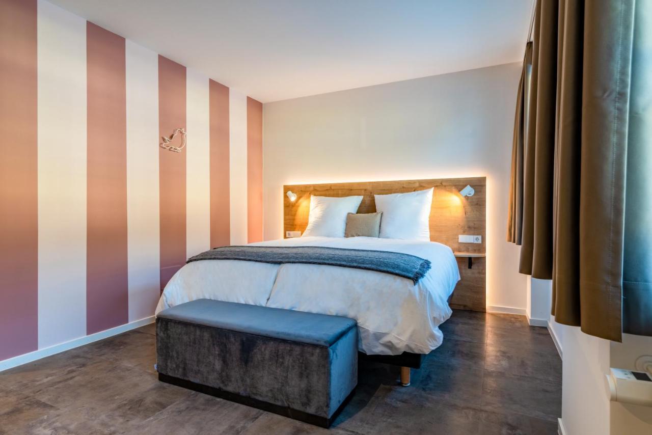 Double Room Category M