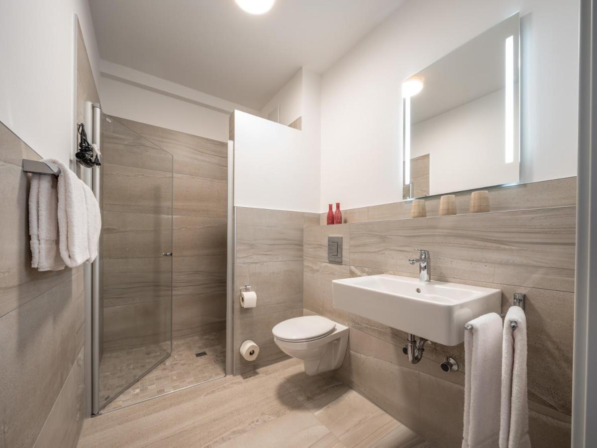 Two-Bedroom Apartment,978613321:JPEG