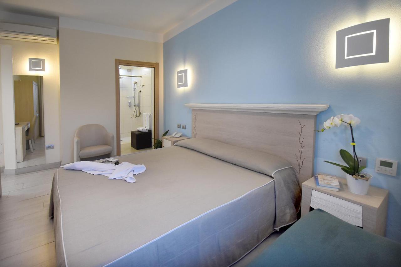 Economy Double Room,978918469:JPEG