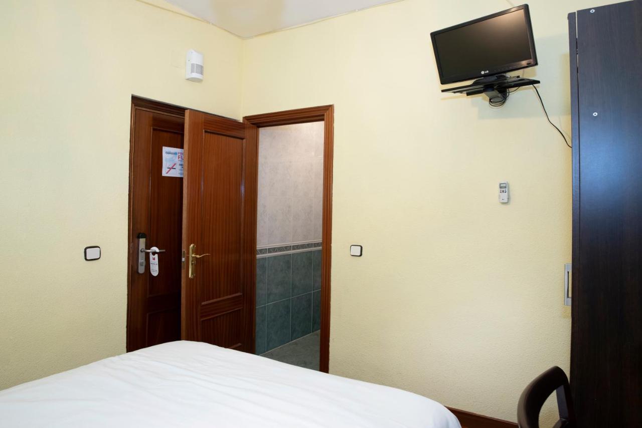 Single Room,1272667621:JPEG