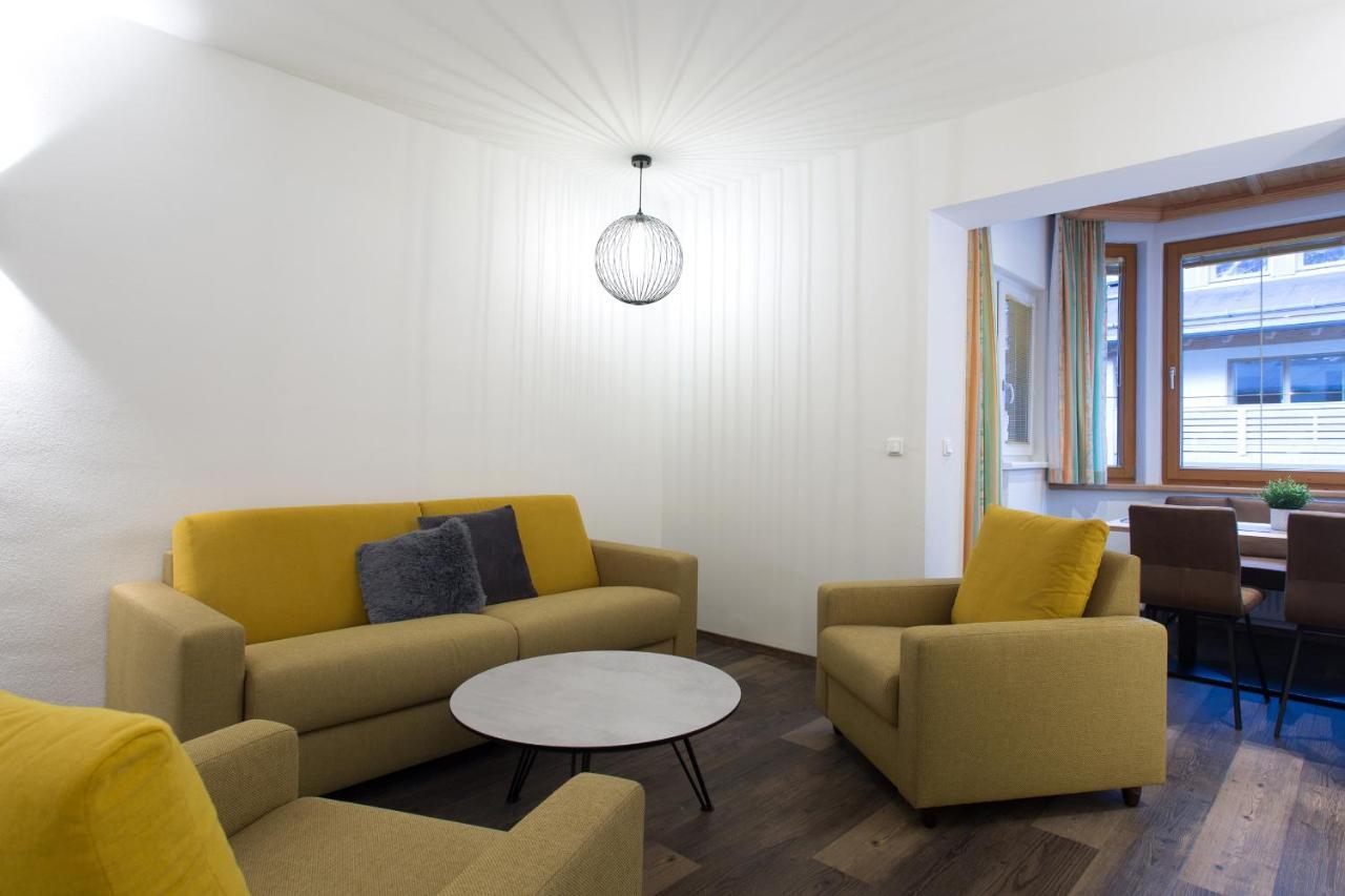 Two-Bedroom Apartment,979519789:JPEG