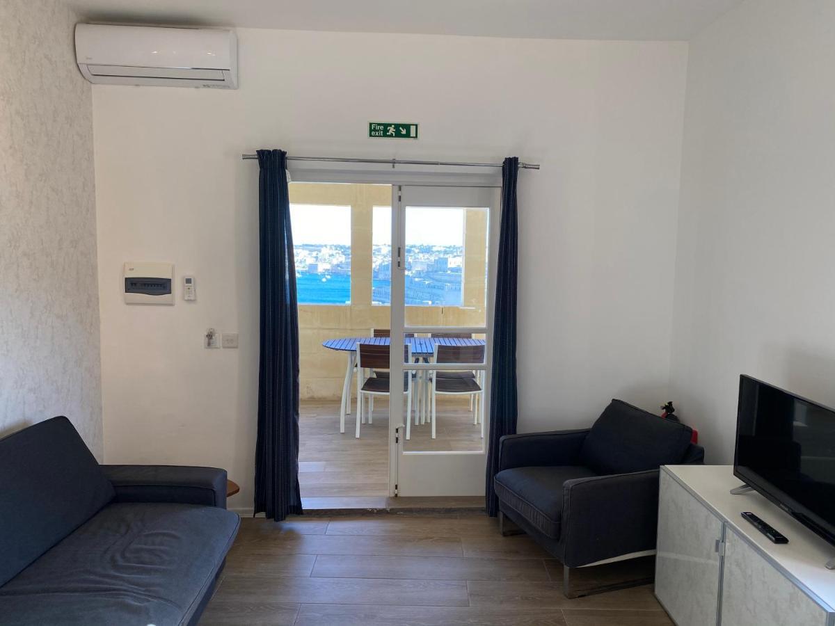Two-Bedroom Apartment Grand Harbour Sea View