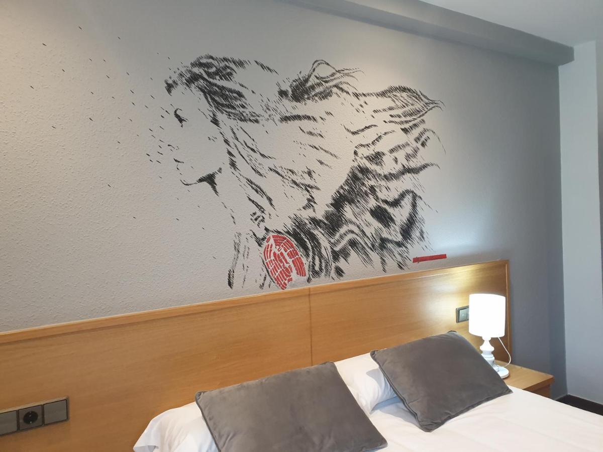 Double Room,979877854:JPEG