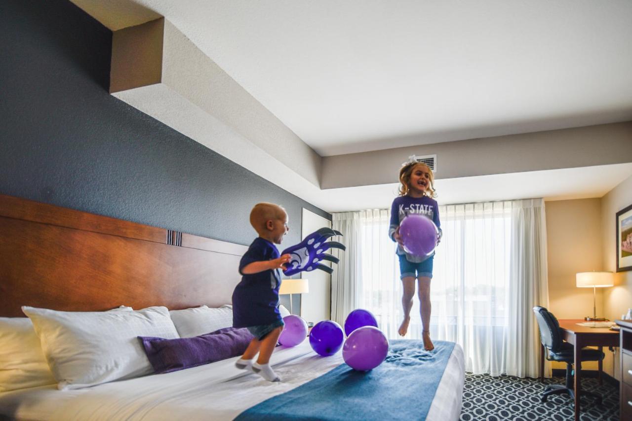 King Suite,981601237:JPEG