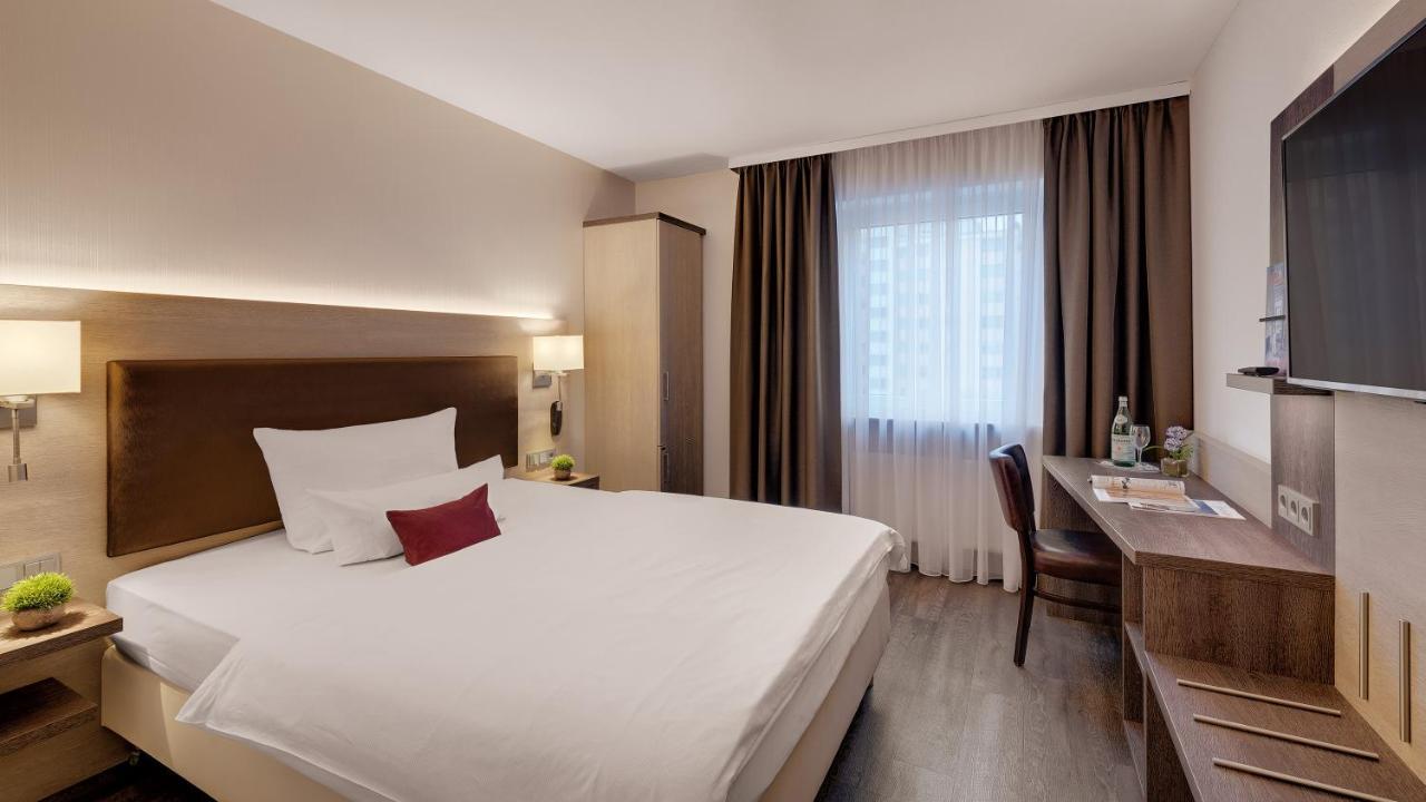 Classic Single Room
