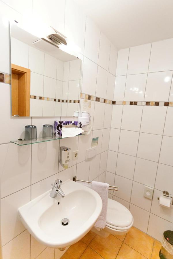 Single Room,1129518132:JPEG
