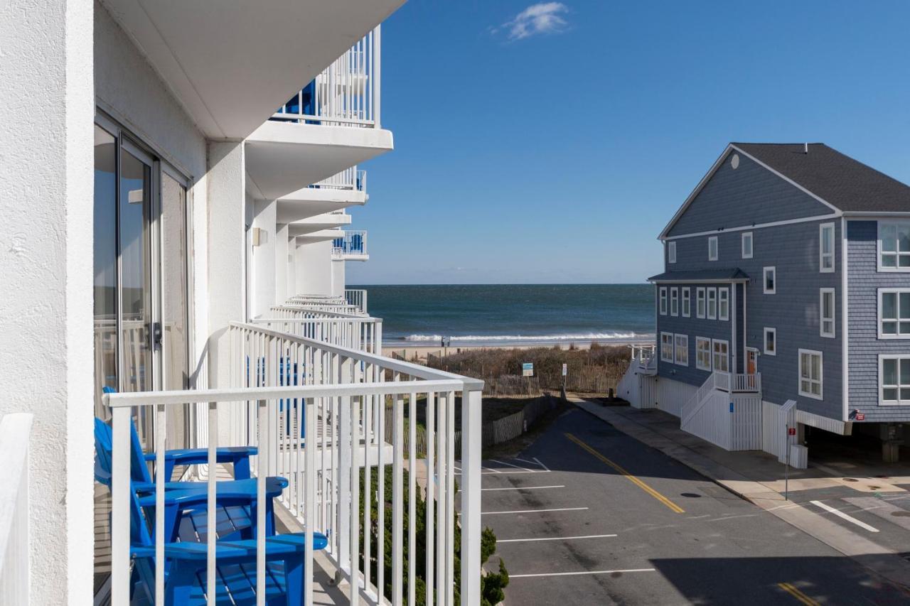 Queen Suite with Partial Ocean View,1427800561:JPEG