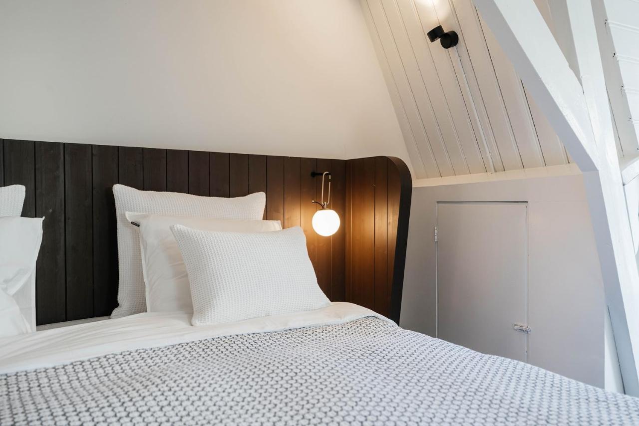Standard Room,984404002:JPEG