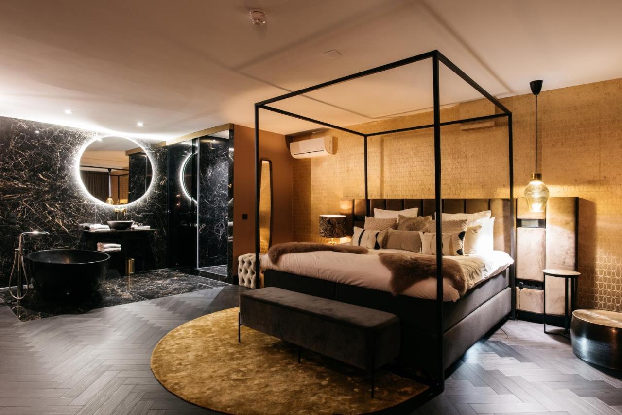 Junior Suite,984339685:JPEG