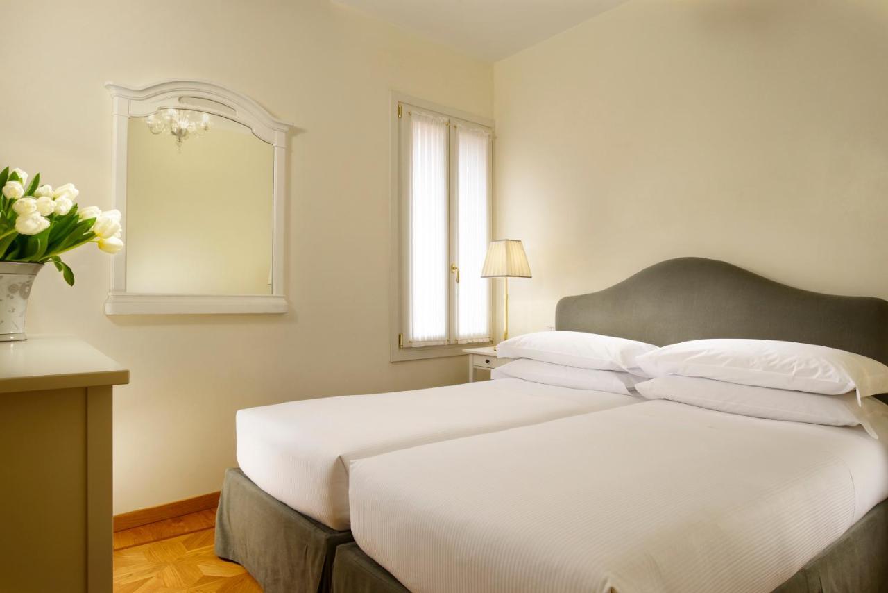 Deluxe Two-Bedroom Apartment