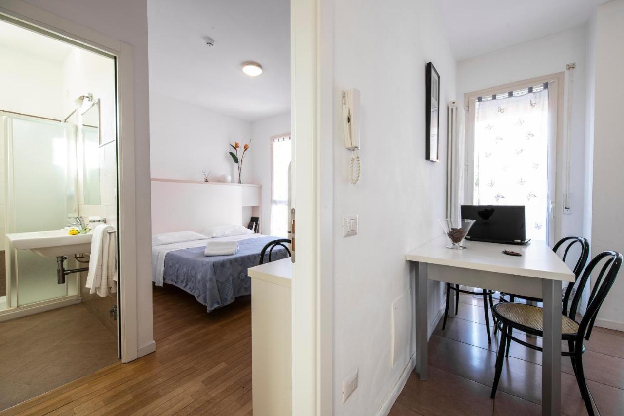 Apartment,990013558:JPEG