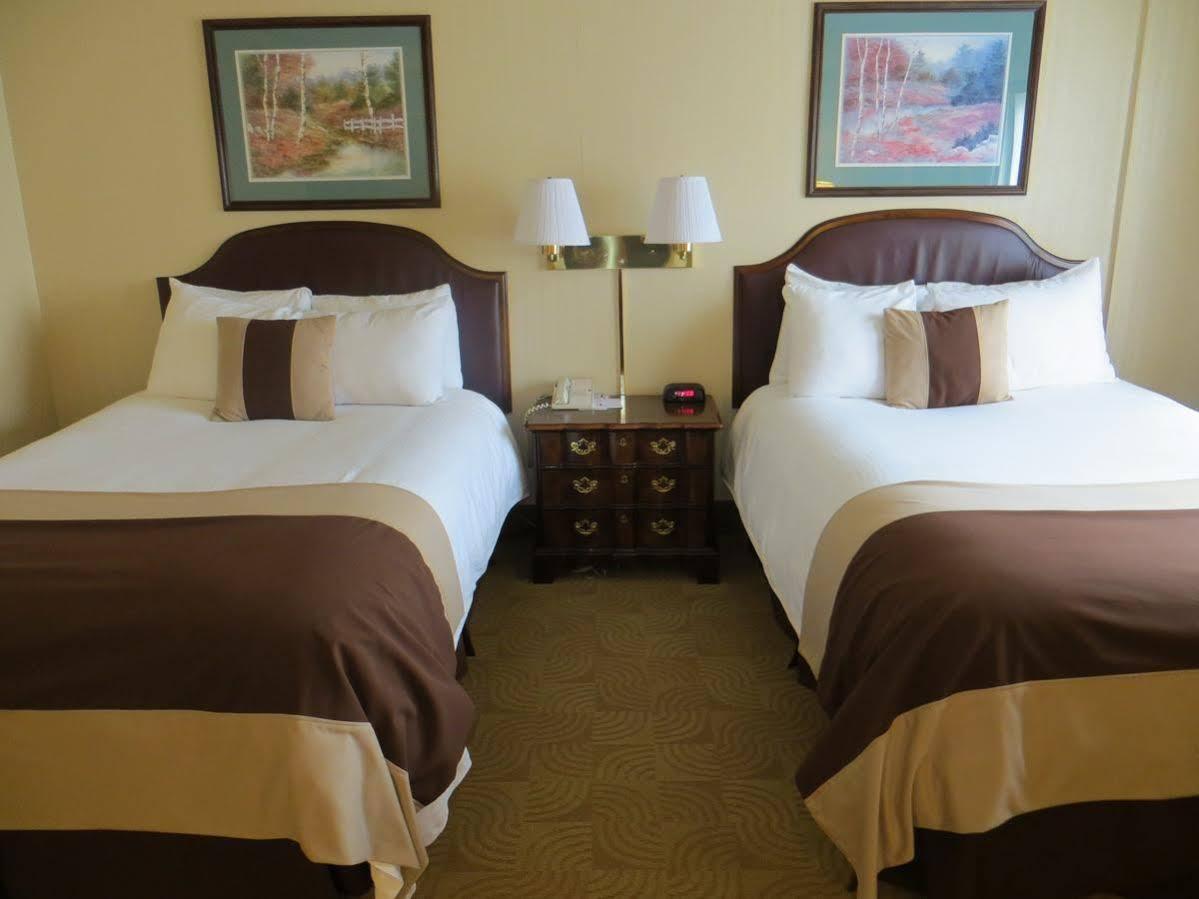 Double Room Two Double Beds Non-Smoking