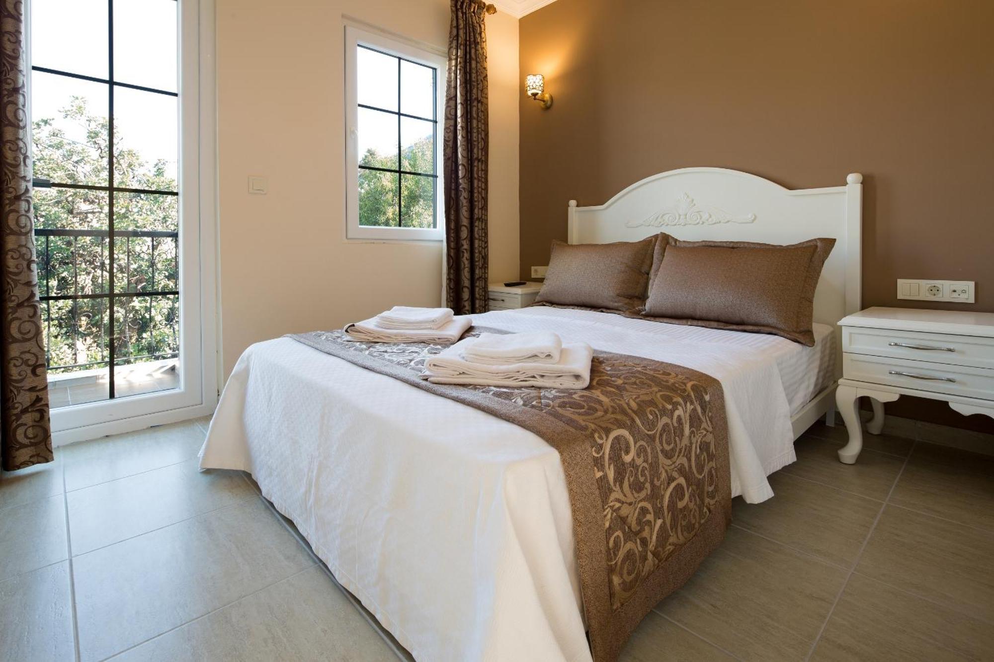 Double Room Garden View