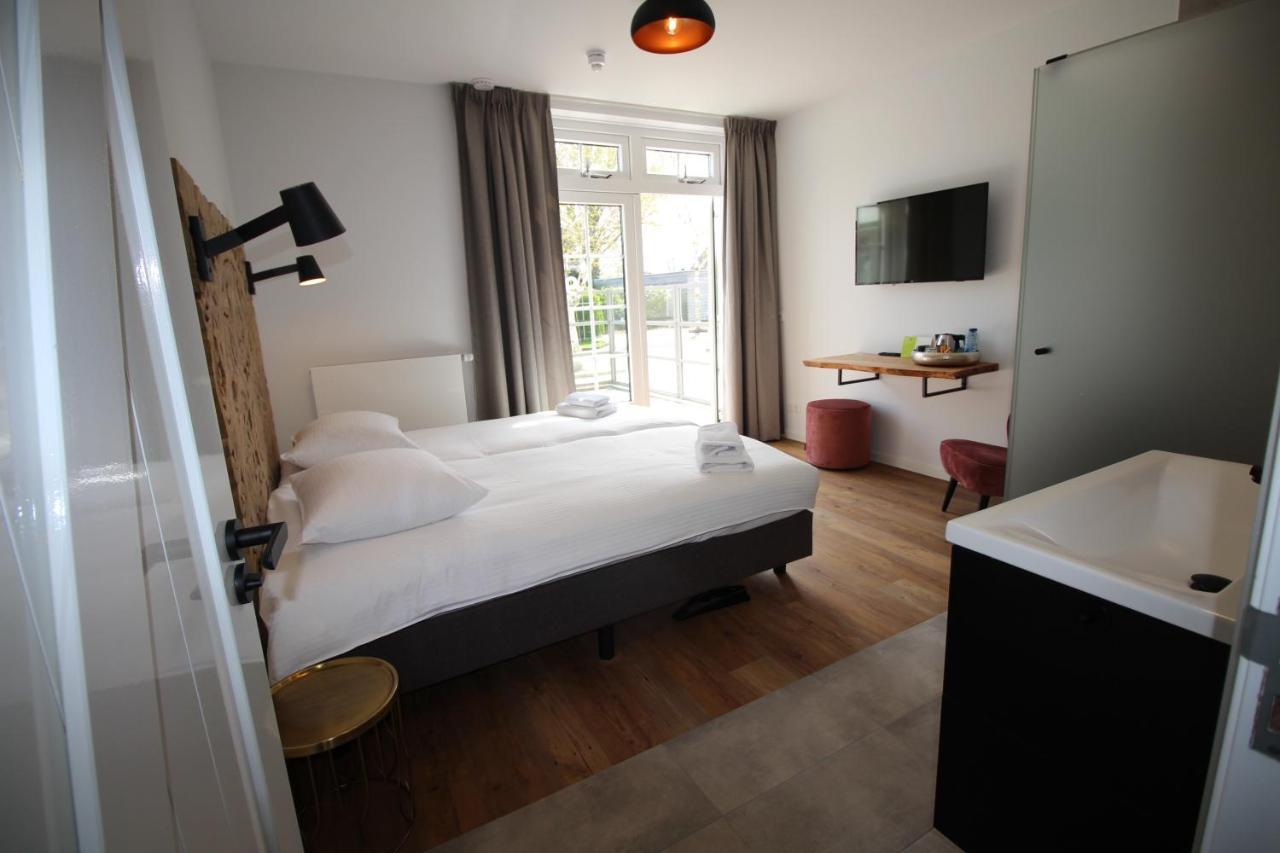Economy Twin Room