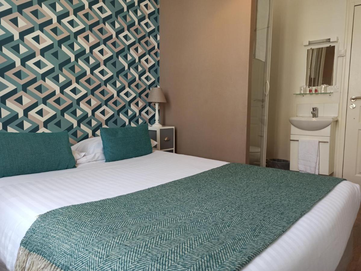 Economy Single Room open bathroom,1355073878:JPEG