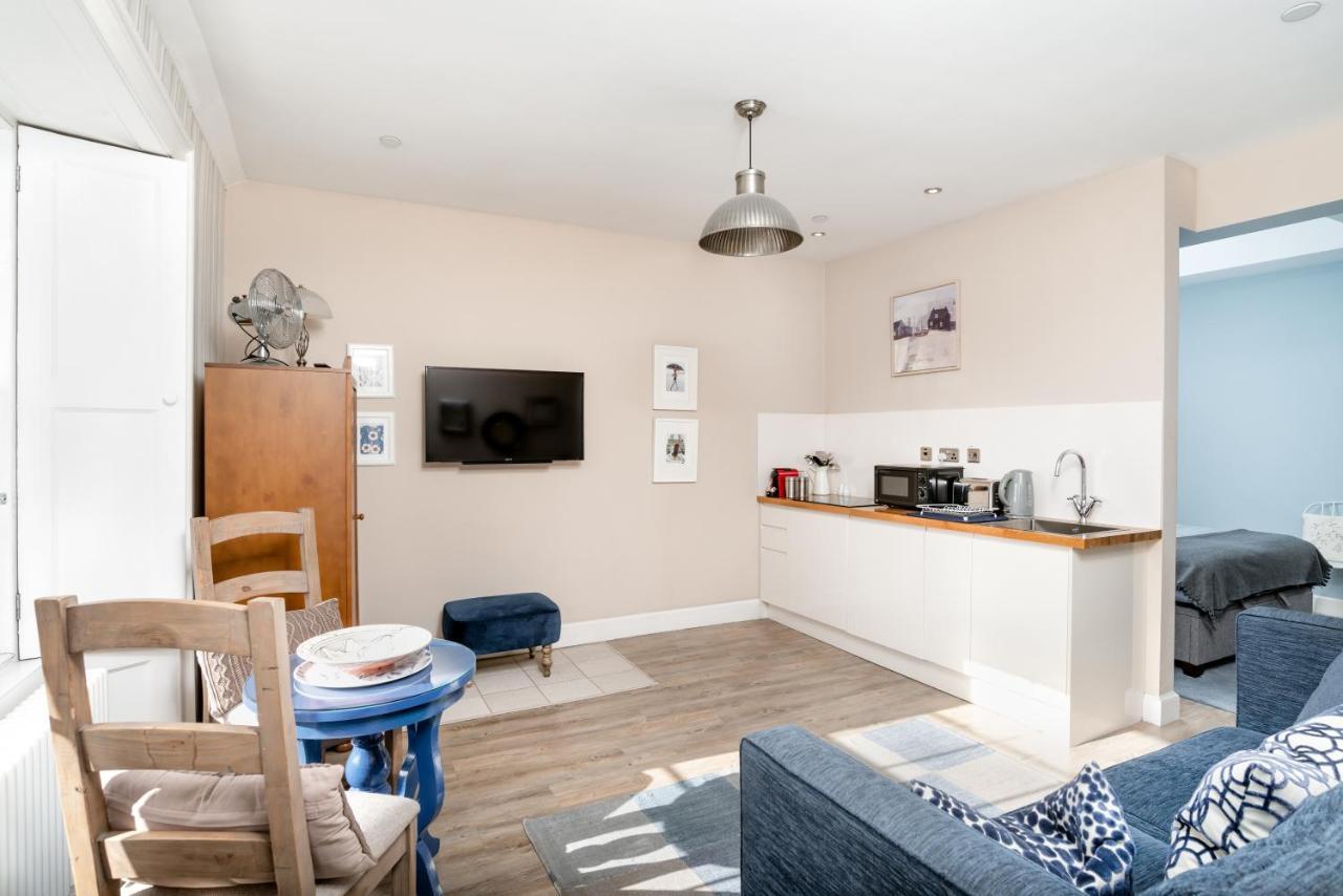 One-Bedroom Suite 2,990192163:JPEG