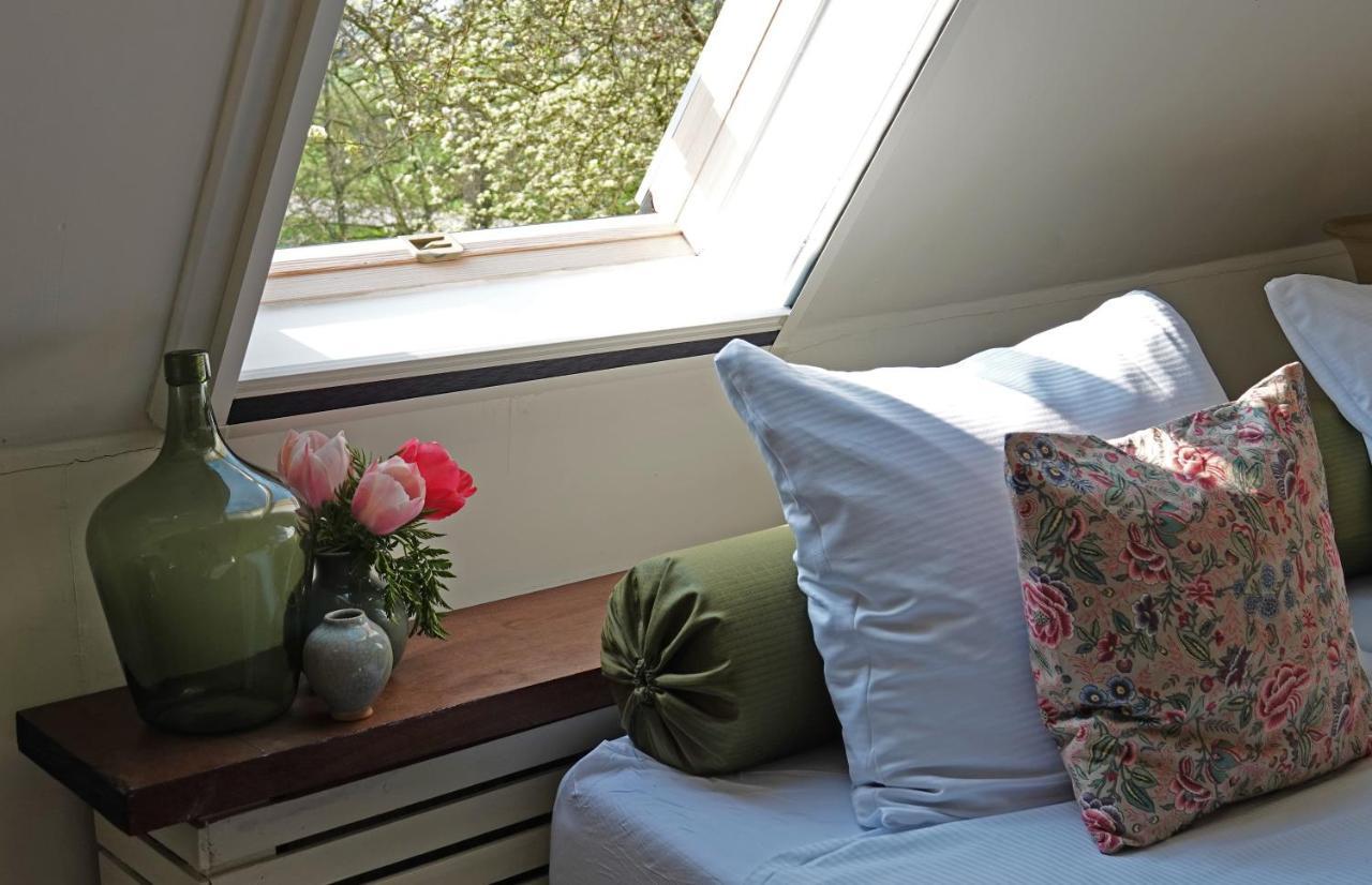 Standard Twin Room Garden View
