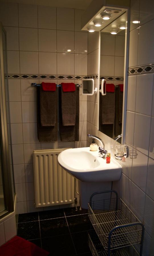 Double Room Private Bathroom