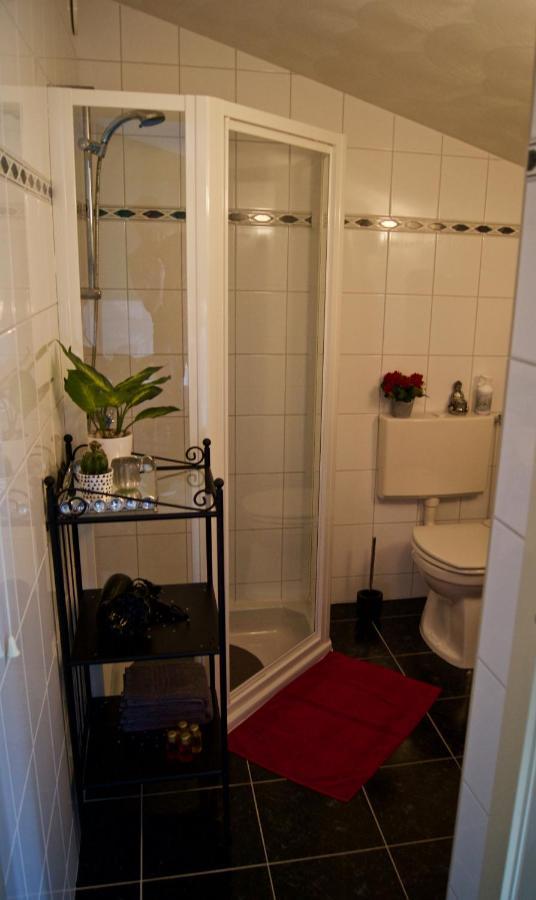 Double Room Private Bathroom