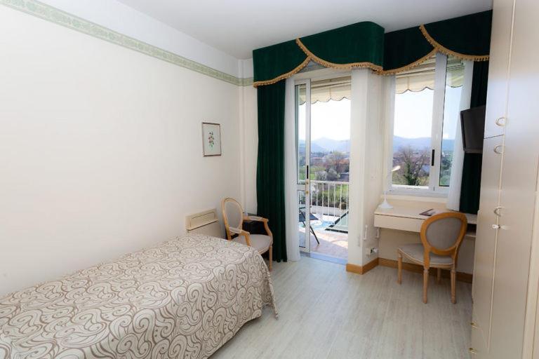 Standard Single Room,1692044085:JPEG