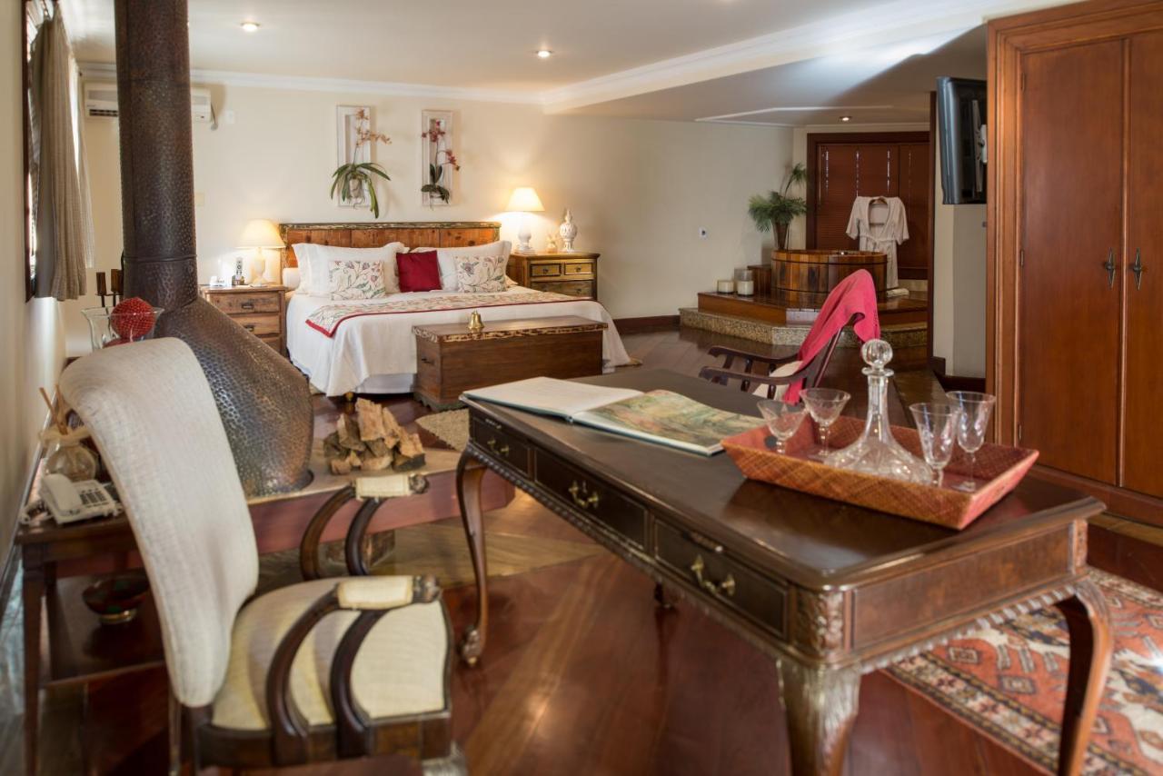 Royal Room