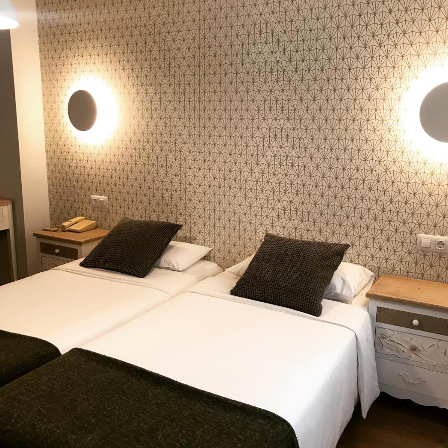 Double or Twin Room,645084654:JPEG