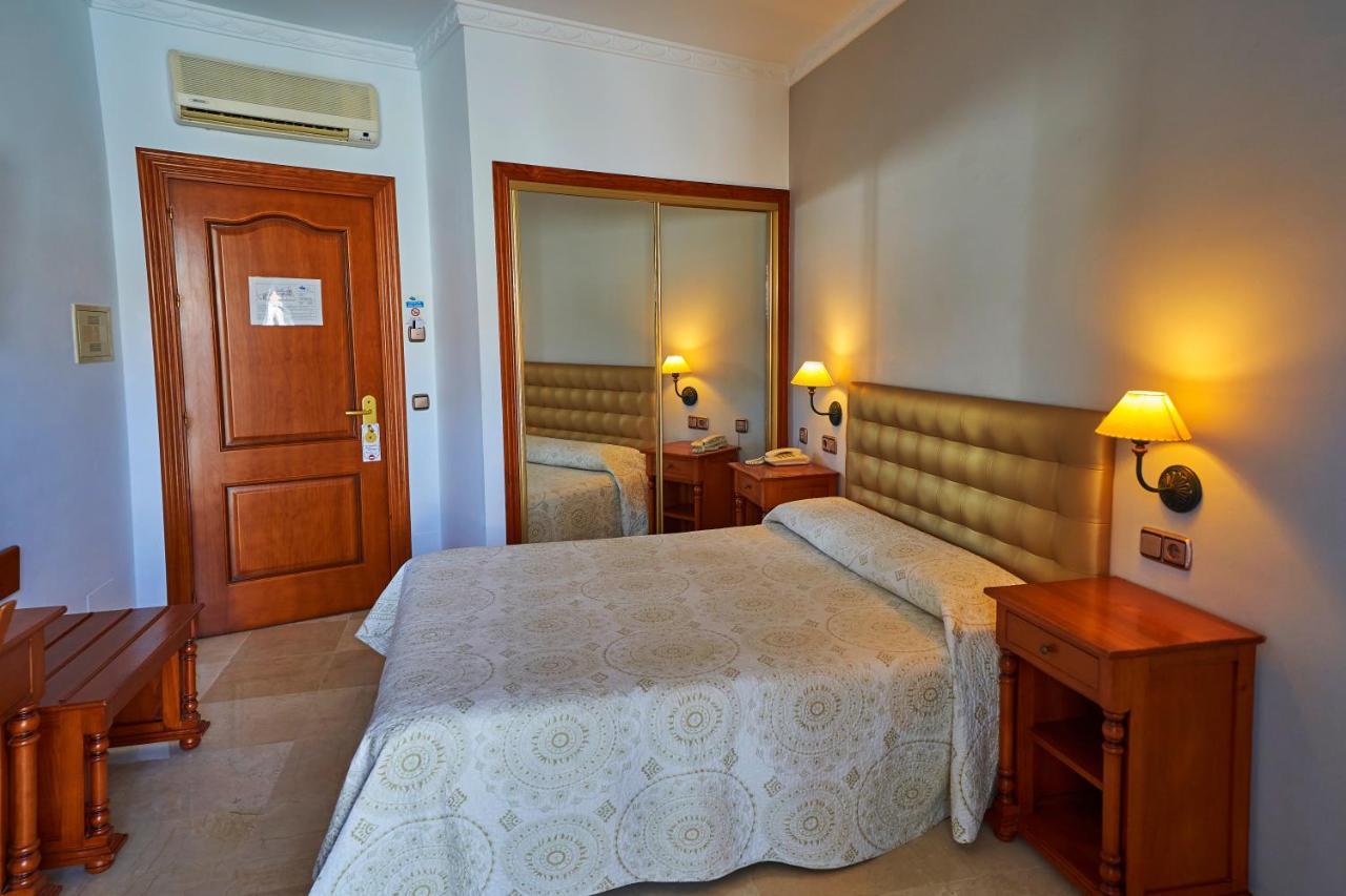 Triple Room with Bathroom,993080527:JPEG