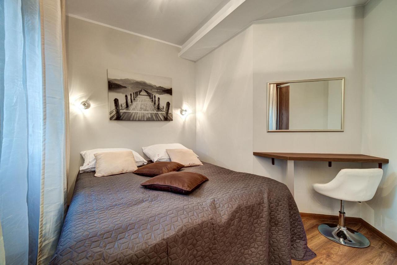 One-Bedroom Apartment,994194667:JPEG