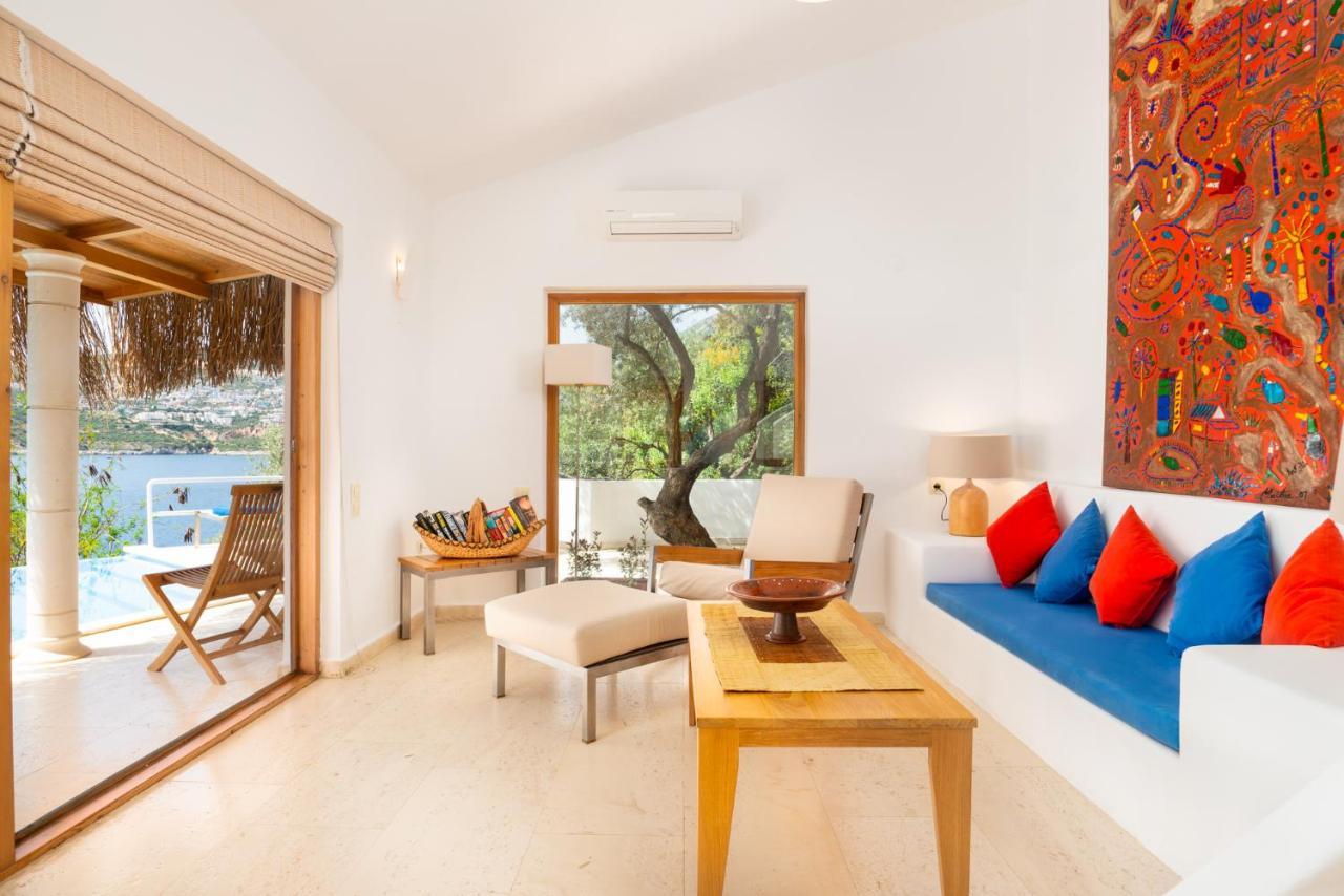 King Suite Sea View