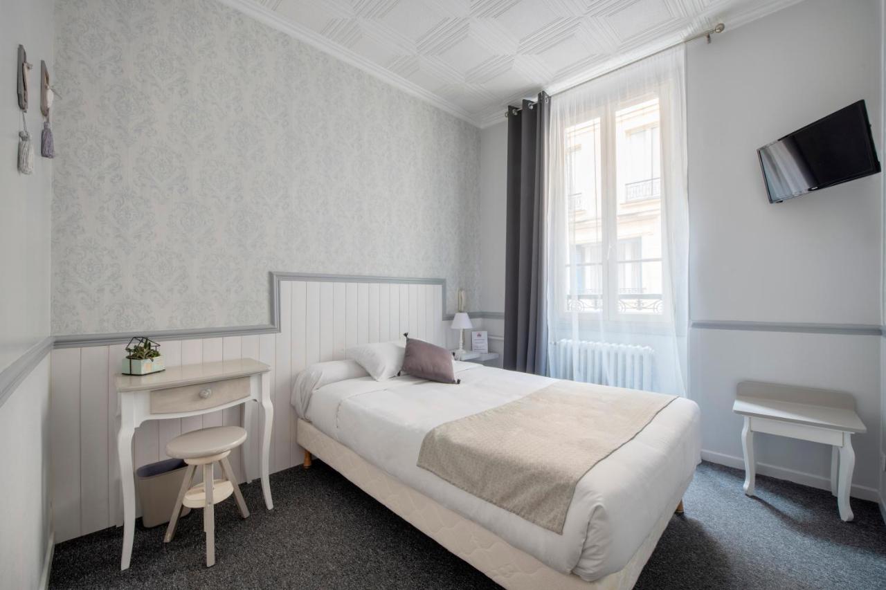 Single Room,994862449:JPEG