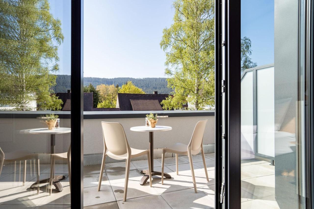 Double Room Category L Balcony