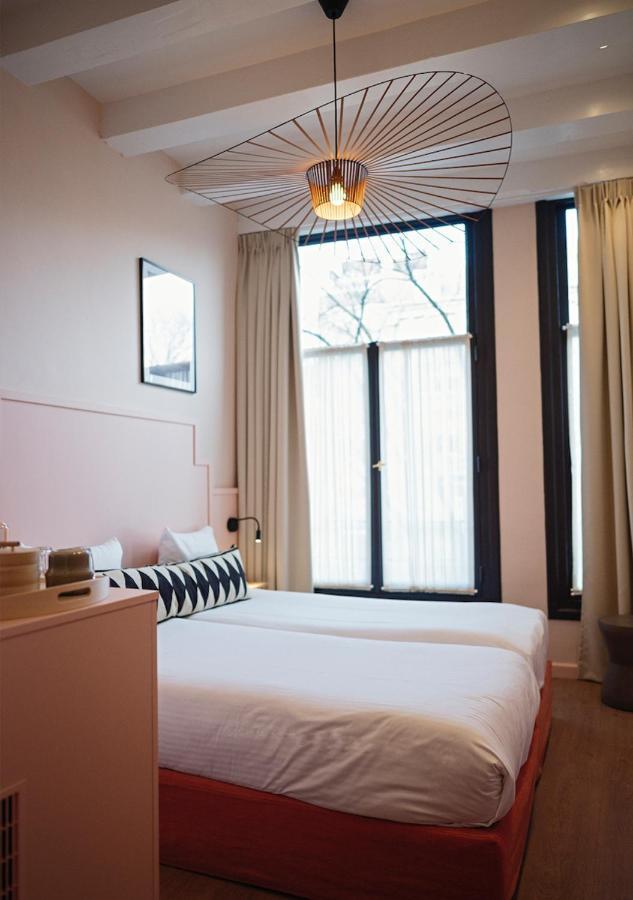 Twin Room Canal View