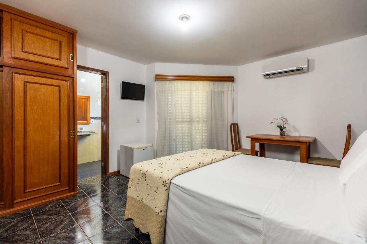 Luxury Double Room,995424307:JPEG