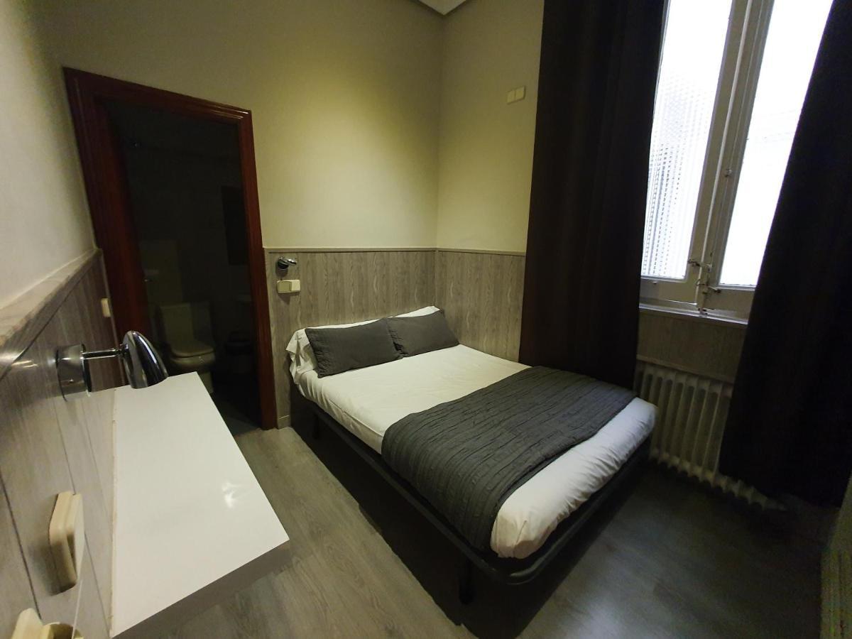 Double Room,995458123:JPEG
