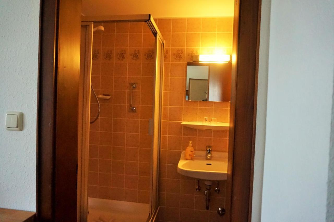Large Single Room Annex