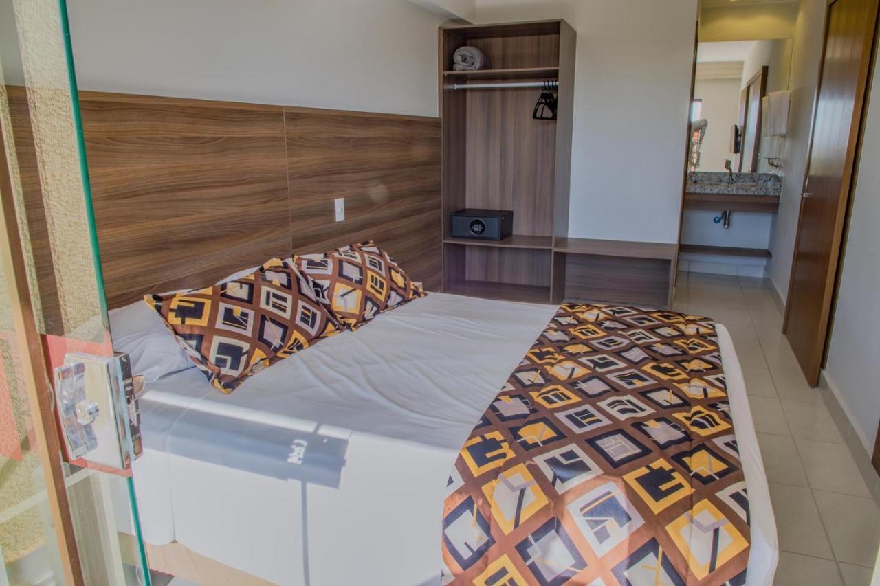 Two-Bedroom Apartment,996491713:JPEG