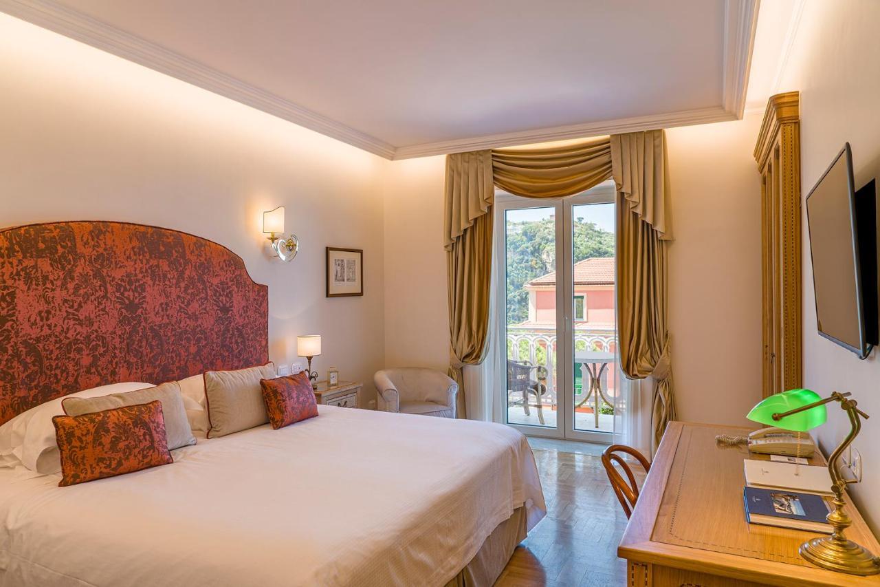 Superior Double or Twin Room Sea View